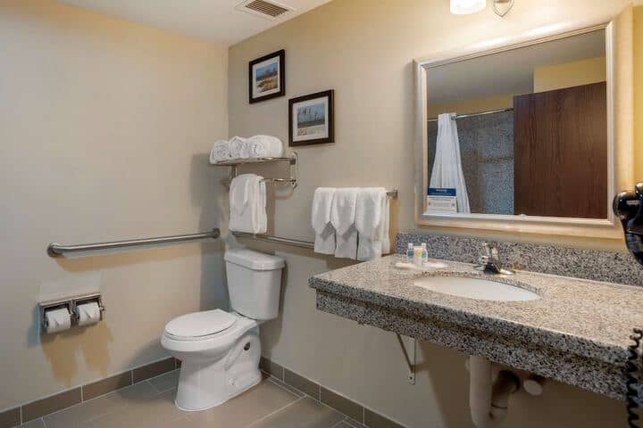 Room 14 of 20